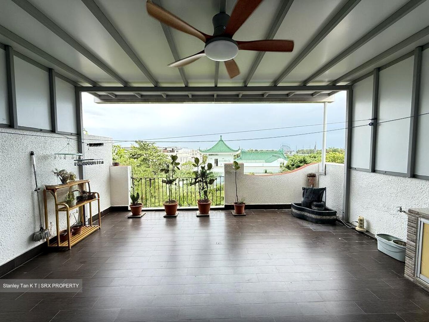 Kew Residencia (D16), Terrace #566179591